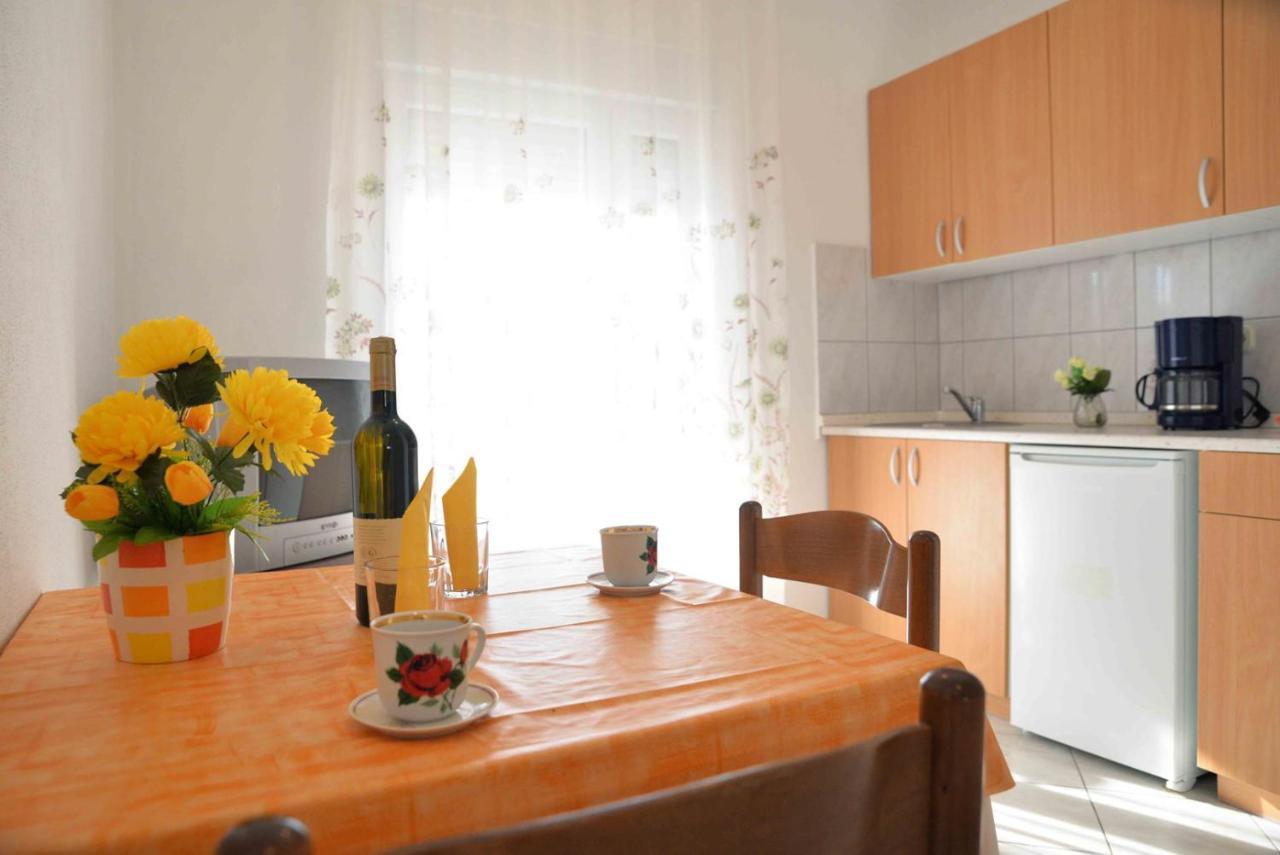 Apartments Katarina Βόντιτσε Εξωτερικό φωτογραφία