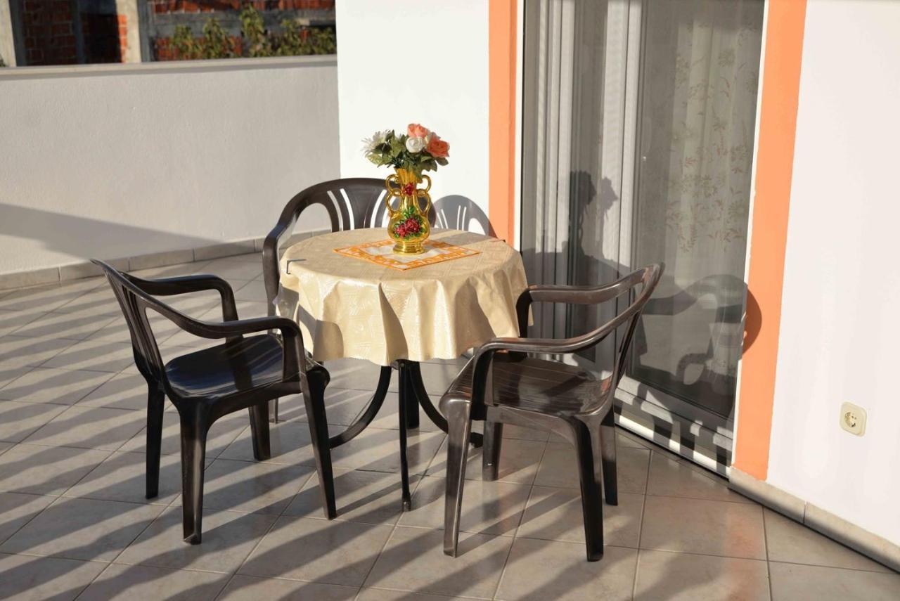 Apartments Katarina Βόντιτσε Εξωτερικό φωτογραφία
